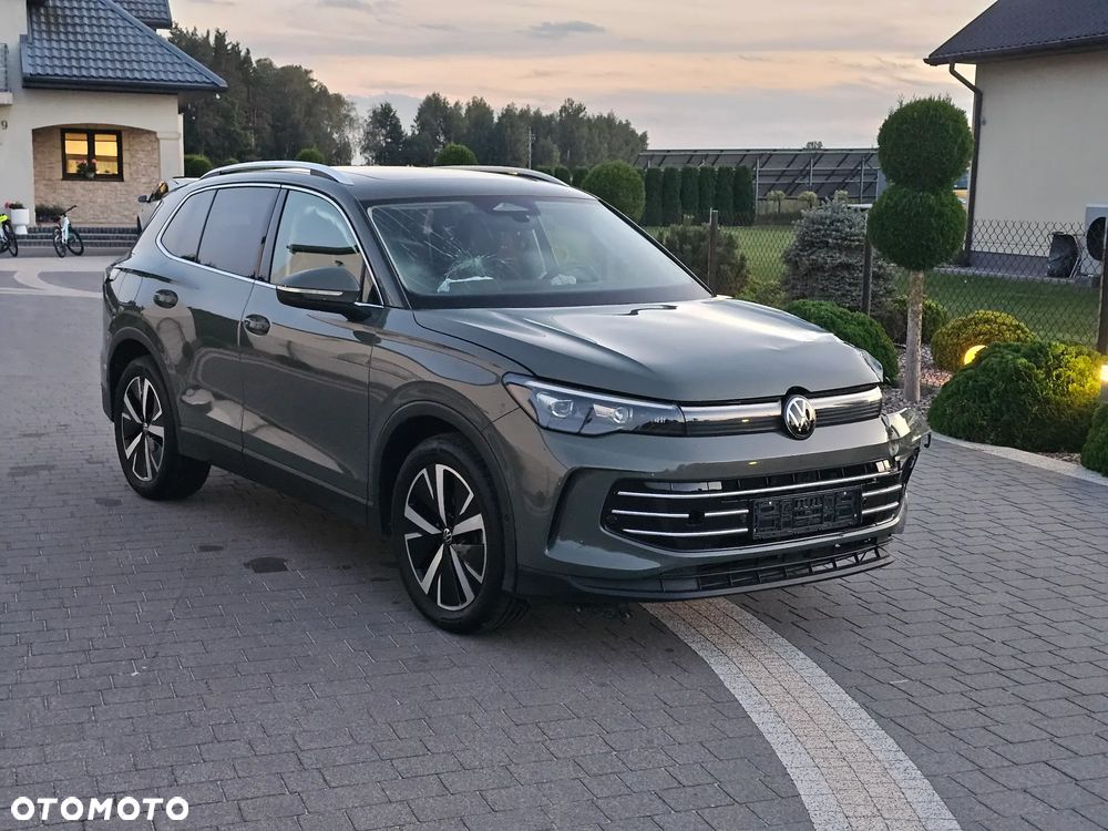 Volkswagen Tiguan 1.5 eTSI Elegance DSG - 3