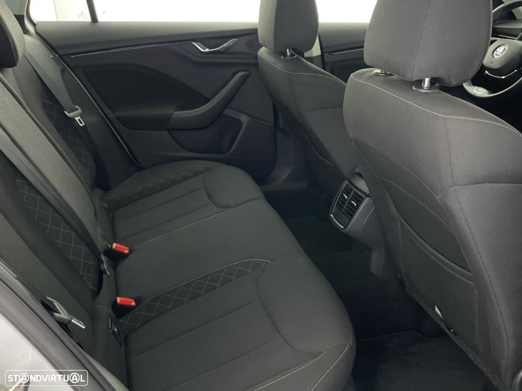 Skoda Scala 1.0 TSI Ambition - 25