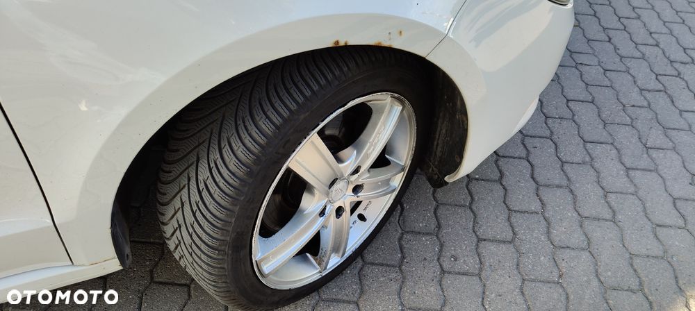 Skoda Superb 2.0 TDI Active DSG - 19