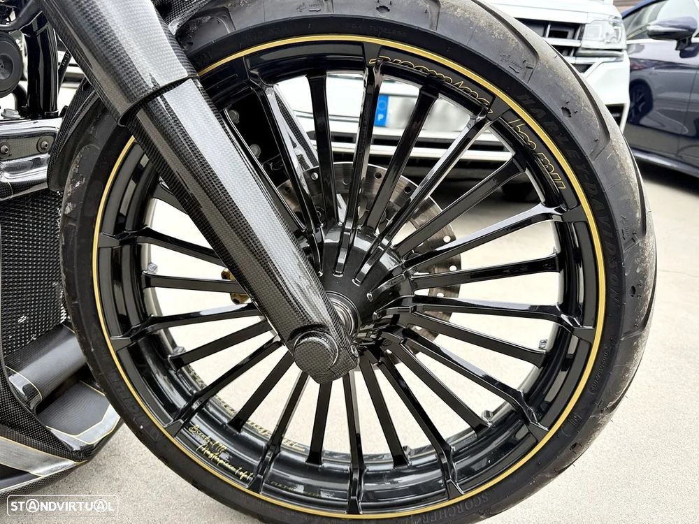 Harley-Davidson Breakout 117 Masterpiece 1 of 1 - 12