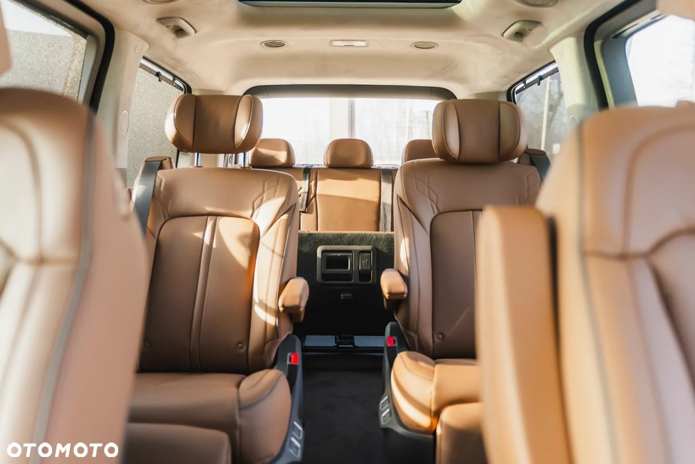 Hyundai Staria 1.6 T-GDI HEV Luxury - 15