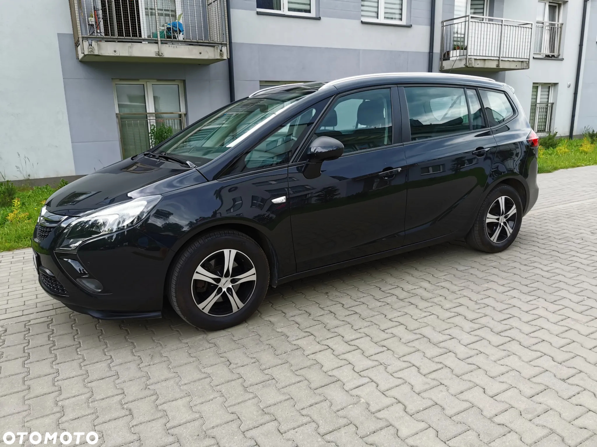Opel Zafira 1.4 Turbo Edition - 9