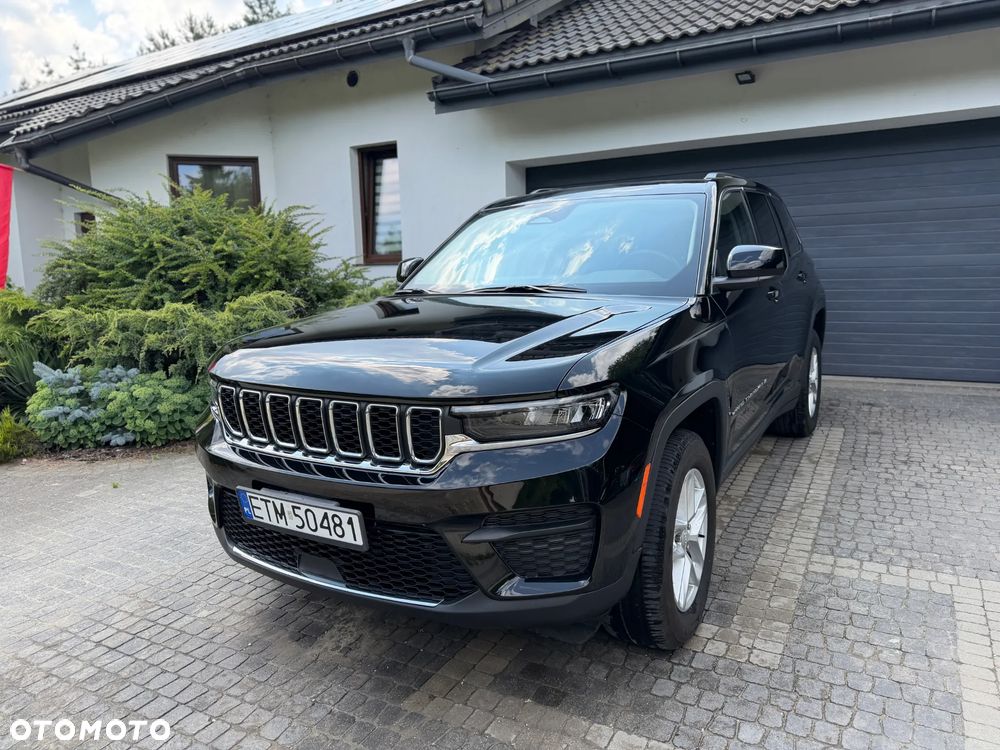 Jeep Grand Cherokee - 35
