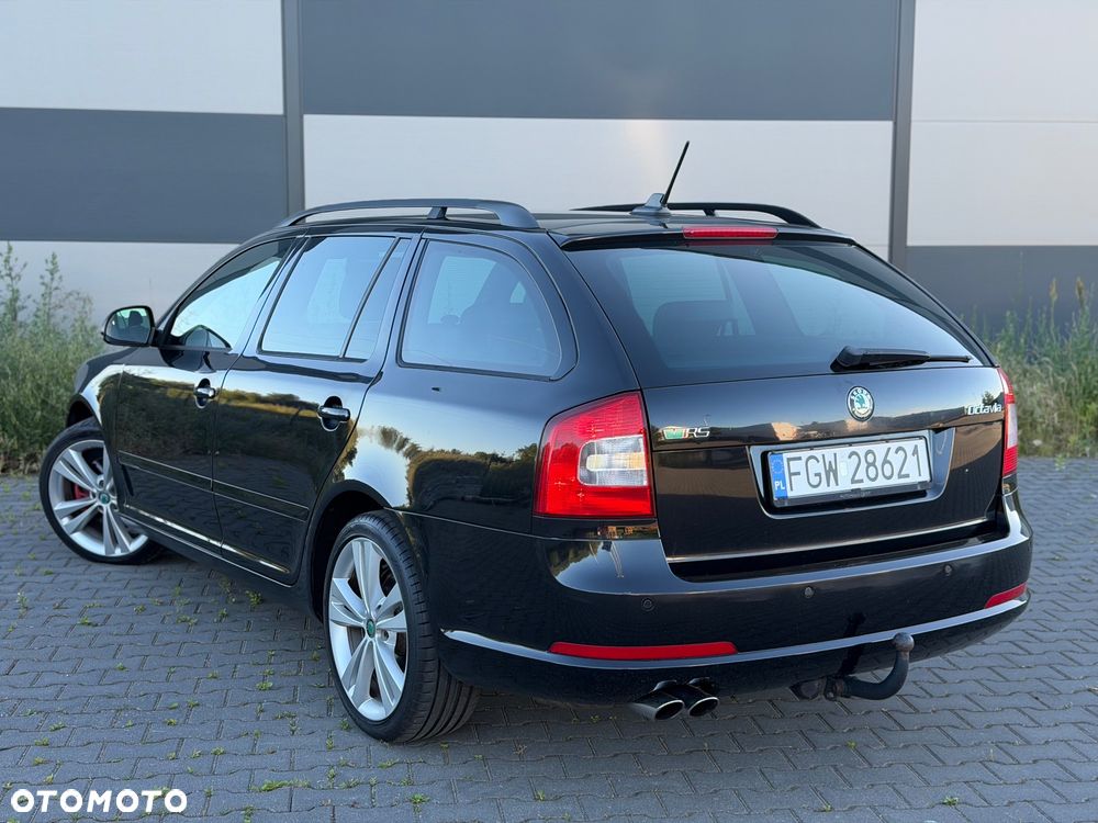 Skoda Octavia 2.0 TDI RS DSG - 12