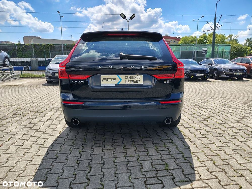 Volvo XC 60 B5 B AWD Momentum Pro - 6