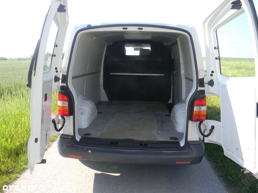 Volkswagen Transporter - 6