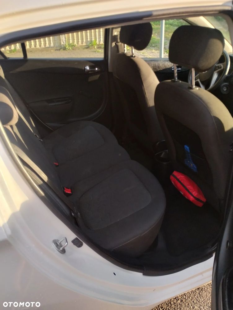 Hyundai i20 1.4 CRDi Comfort - 6