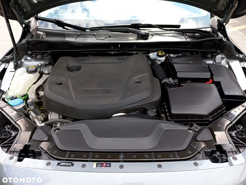 Volvo V40 D2 Momentum - 28