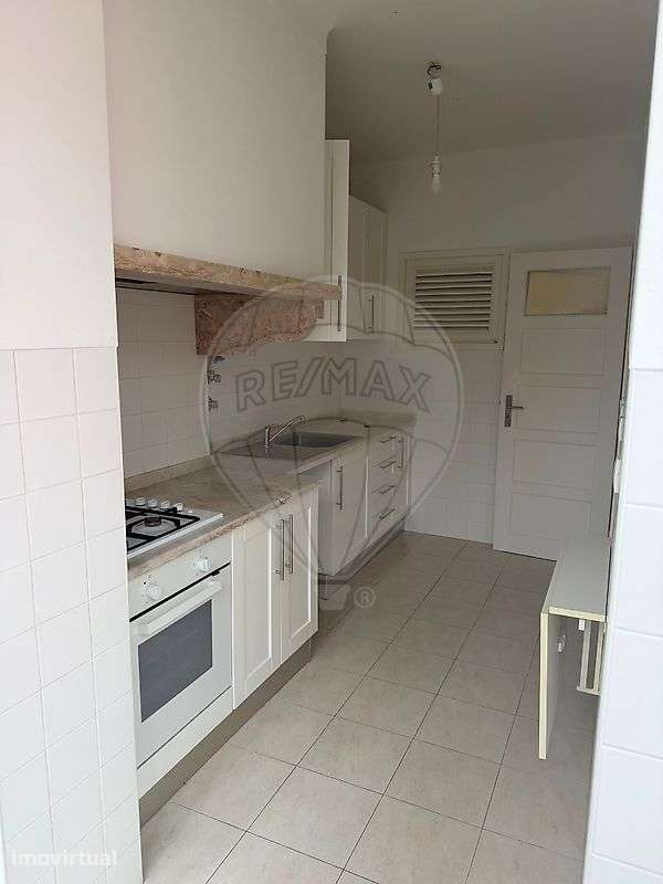 Apartamento T2 para arrendamento - Grande imagem: 2/19