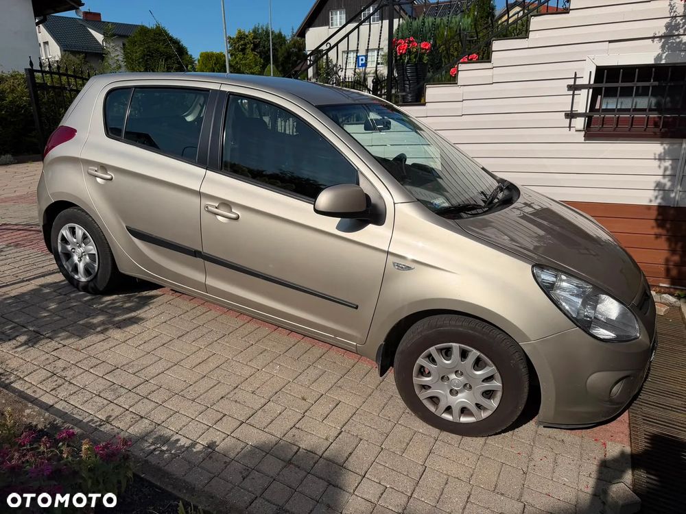 Hyundai i20 - 5