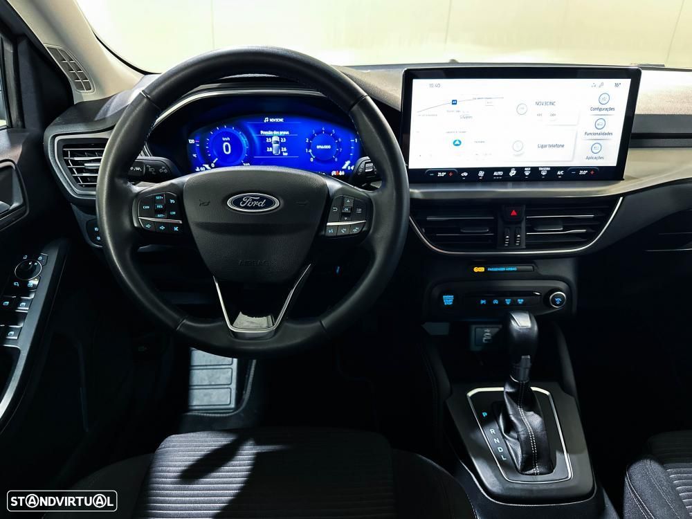 Ford Focus SW 1.0 EcoBoost Hybrid Aut. TITANIUM X - 18