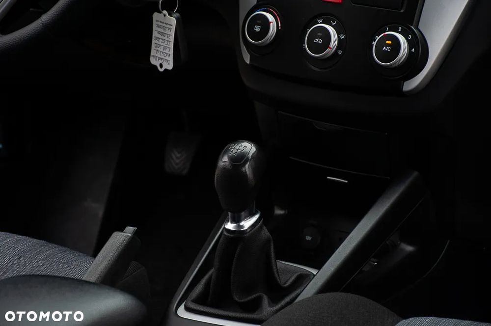 Kia Ceed 1.4 CVVT Dream-Team Edition - 21