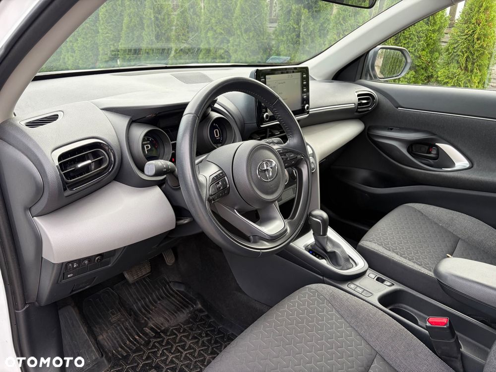Toyota Yaris Cross - 14