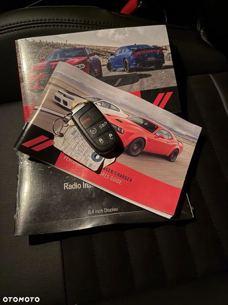 Dodge Charger 5.7 R/T - 21