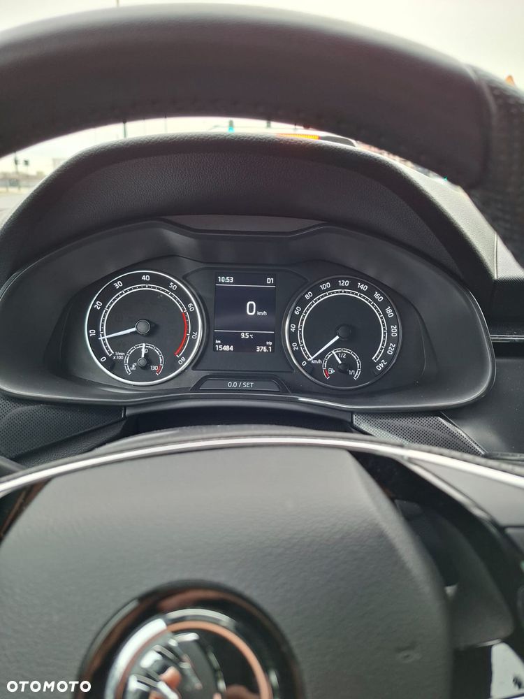 Skoda Kamiq 1.5 TSI Style DSG - 9