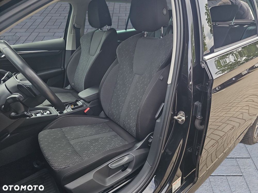 Skoda Octavia 2.0 TDI Style DSG - 9