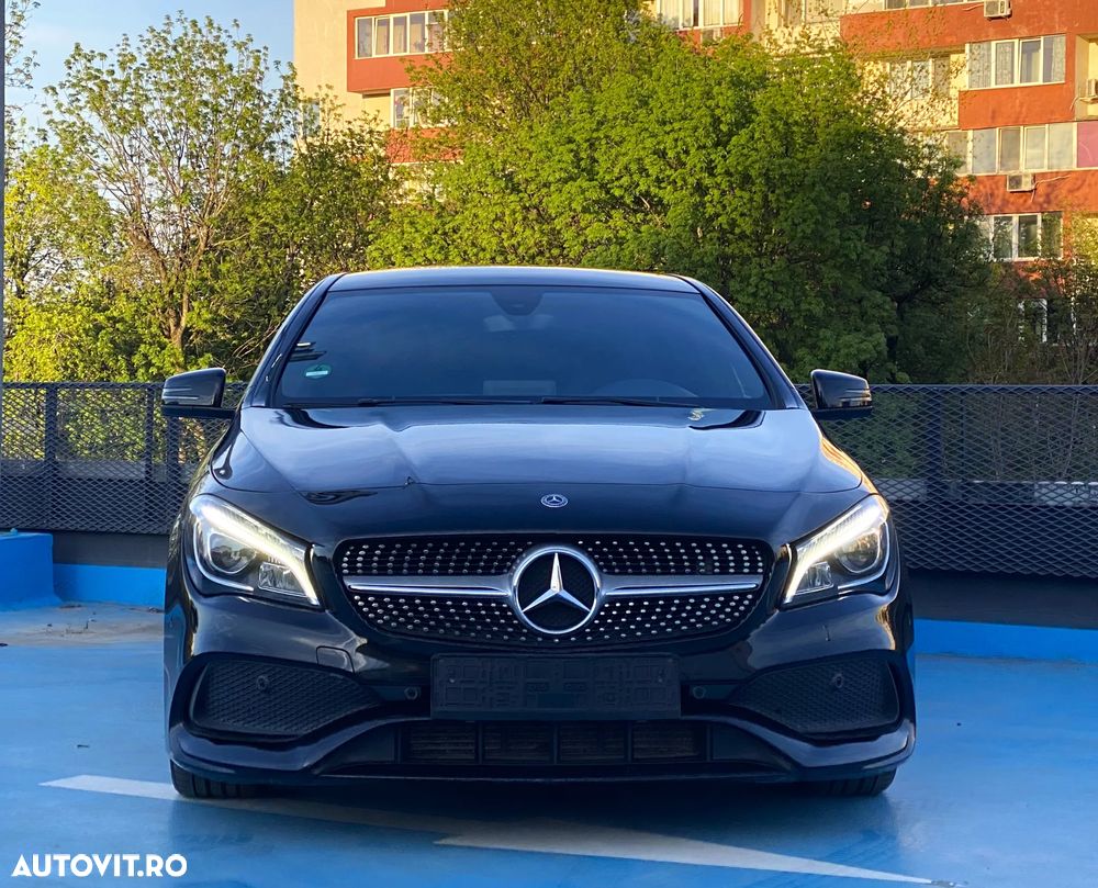 Mercedes-Benz CLA 180 7G-DCT AMG Line - 12