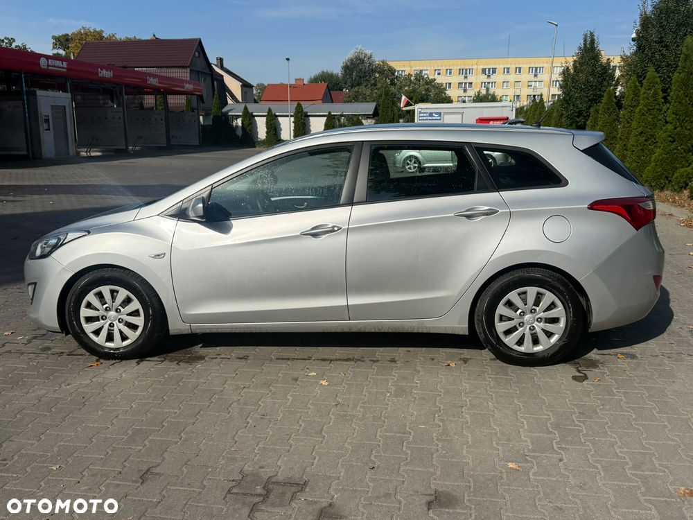 Hyundai i30 1.4 CRDi Classic + - 7