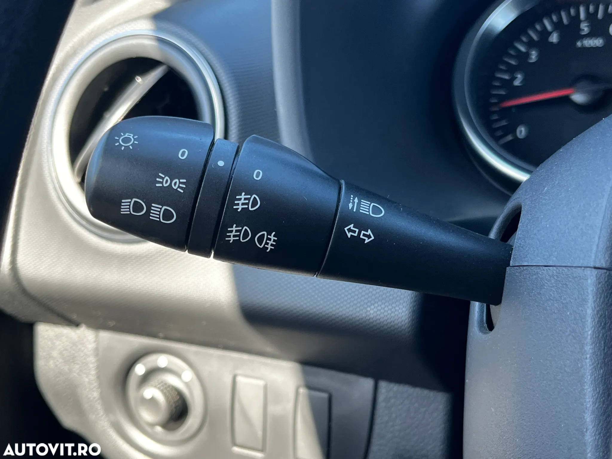 Dacia Logan 1.0 SCe Acces - 15