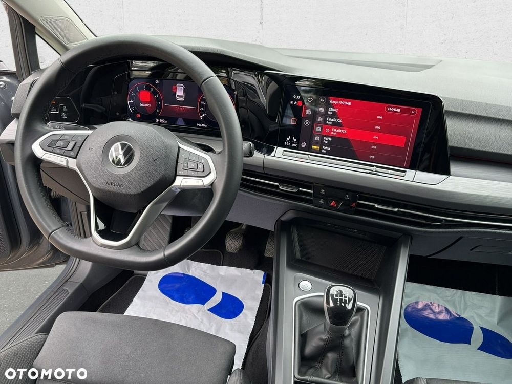 Volkswagen Golf - 18