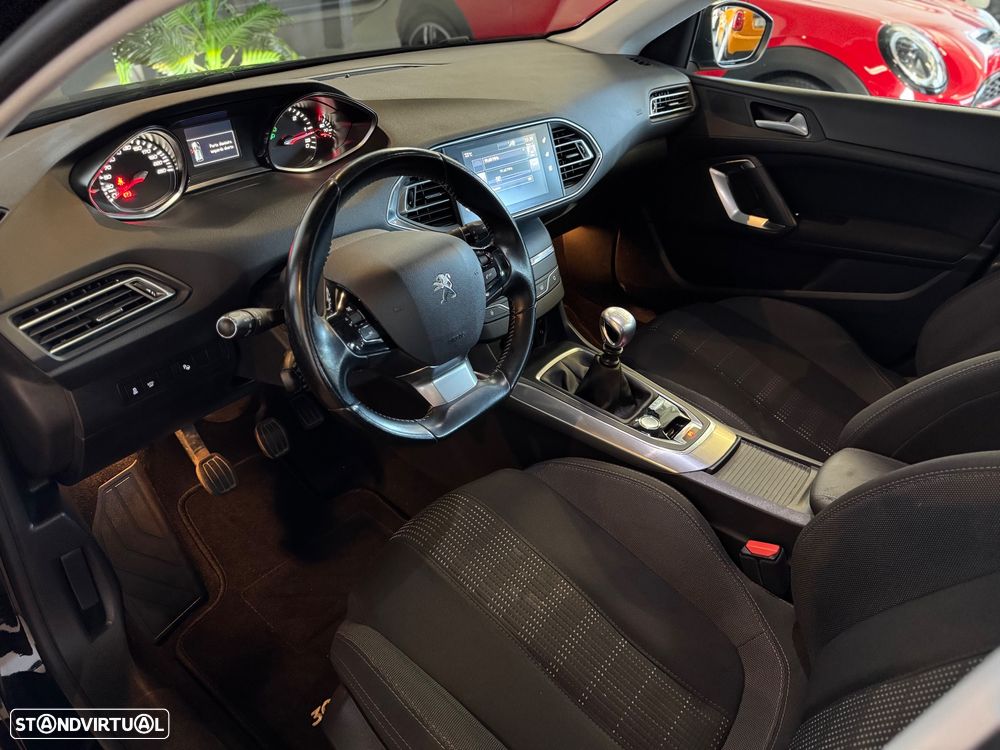 Peugeot 308 SW BlueHDi 120 Stop & Start Allure - 7