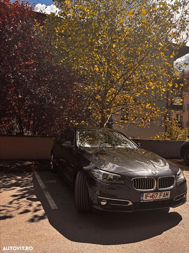 BMW Seria 5 520d xDrive AT - 3