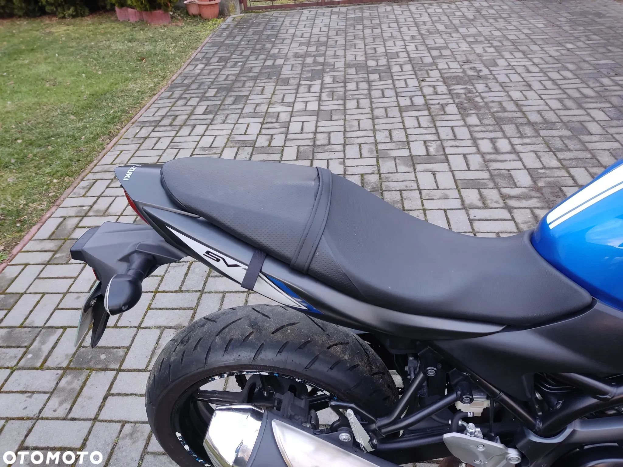 Suzuki SV - 13