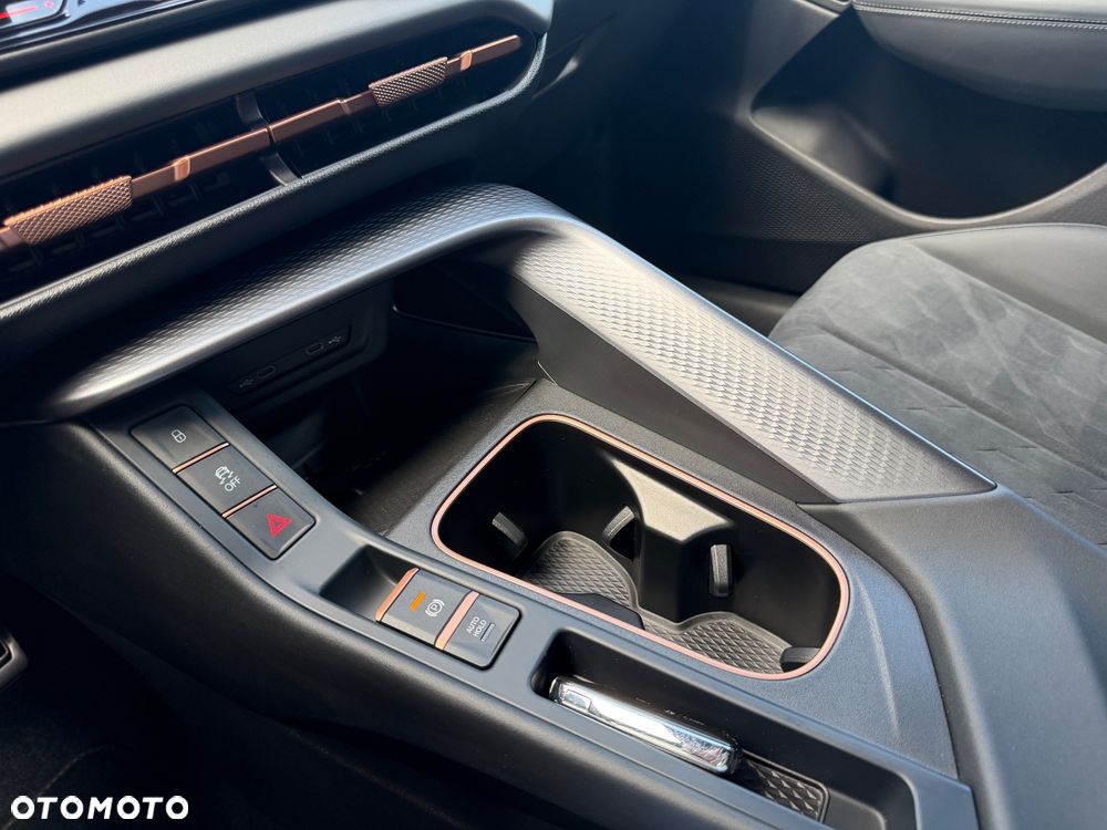 Cupra Terramar 1.5 eTSI mHEV Advantage Edition DCC DSG - 29