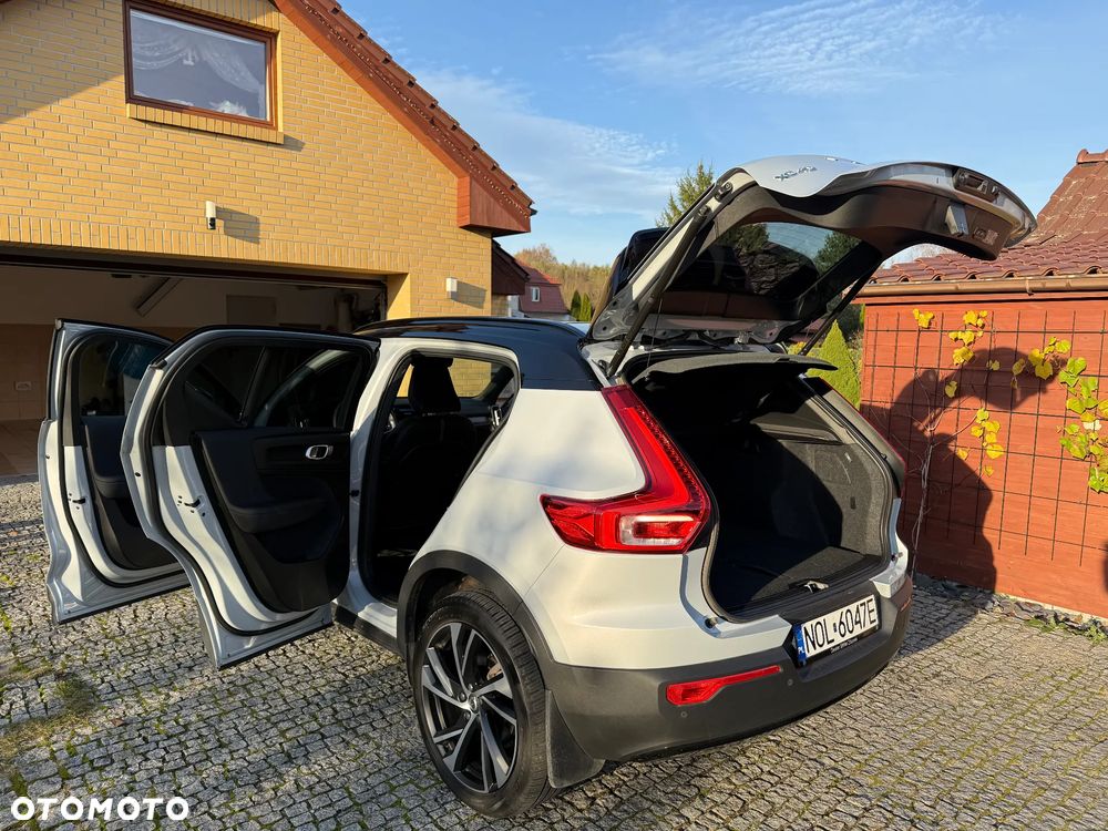 Volvo XC 40 T5 AWD R-Design - 7