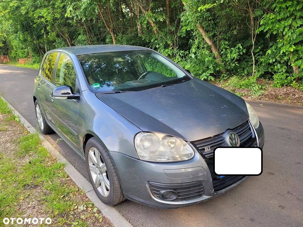 Volkswagen Golf V 1.6 Comfortline Tiptr - 1