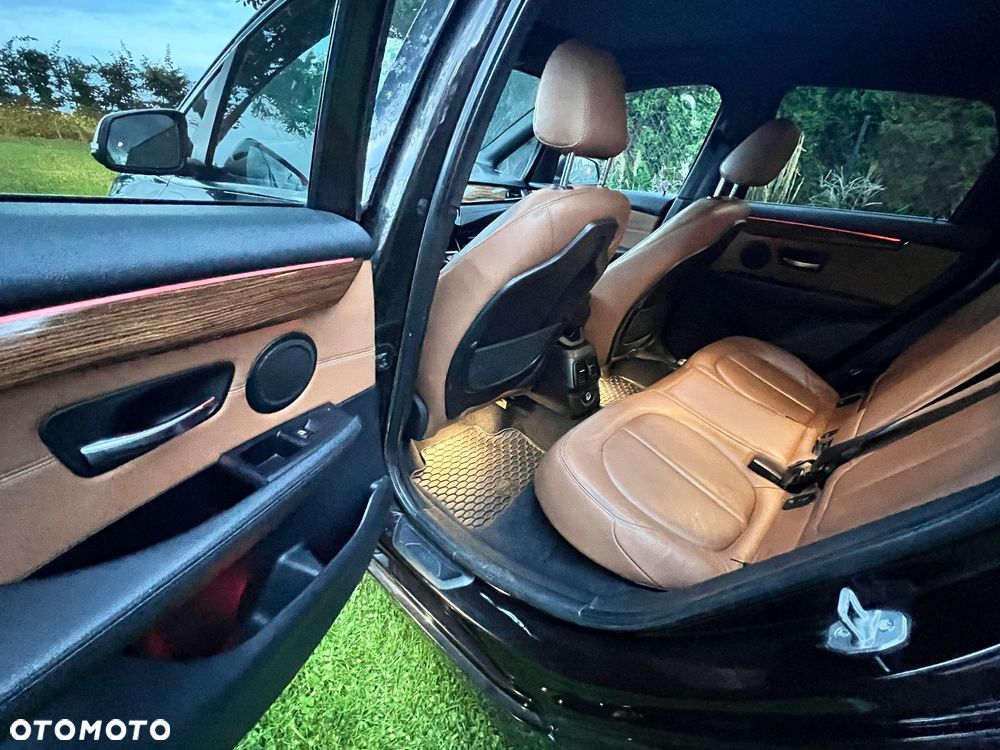 BMW Seria 2 218i Luxury Line - 7