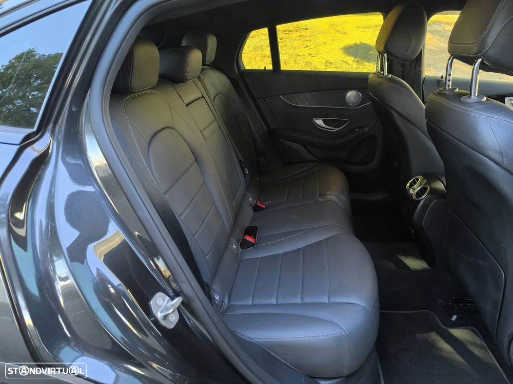 Mercedes-Benz GLC 300 de Coupe 4Matic 9G-TRONIC Exclusive - 16