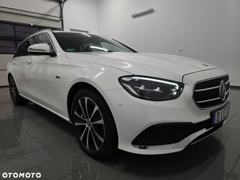 Mercedes-Benz Klasa E 300 de 4-Matic Exclusive - 1
