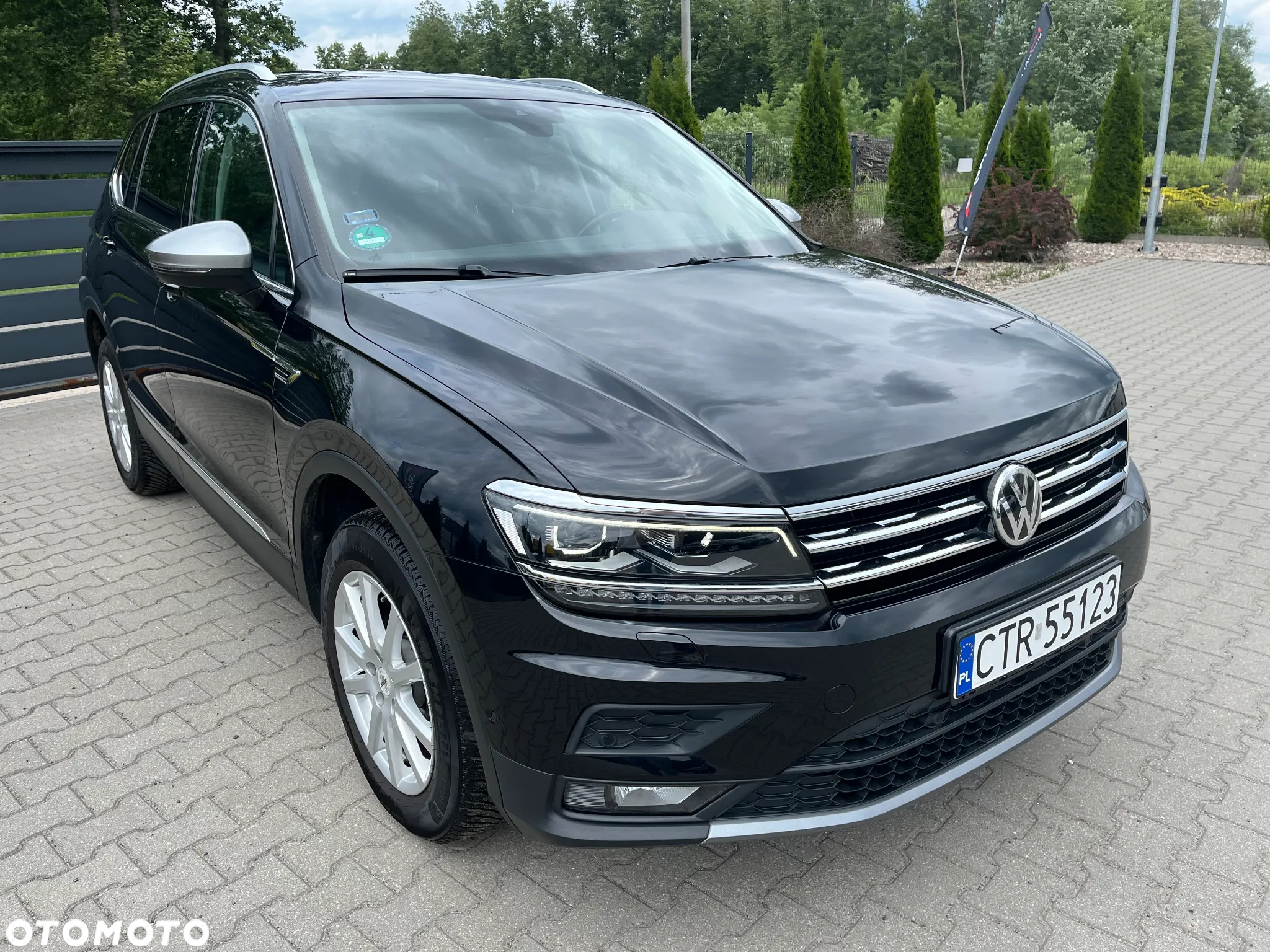 Volkswagen Tiguan - 4