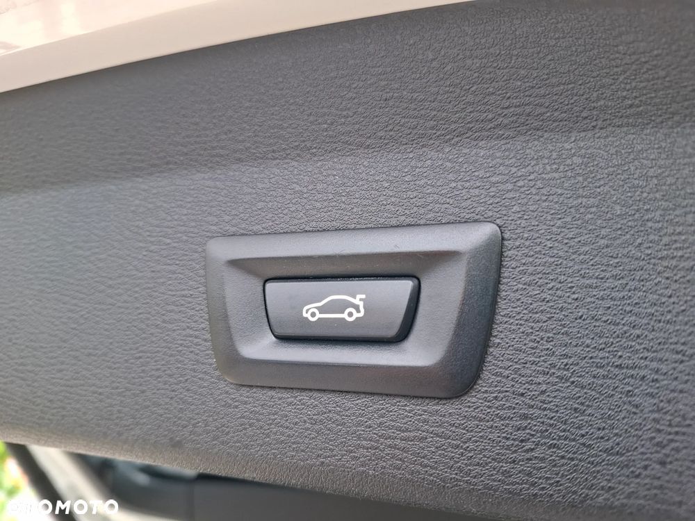 BMW X1 sDrive18d Sport Line - 21