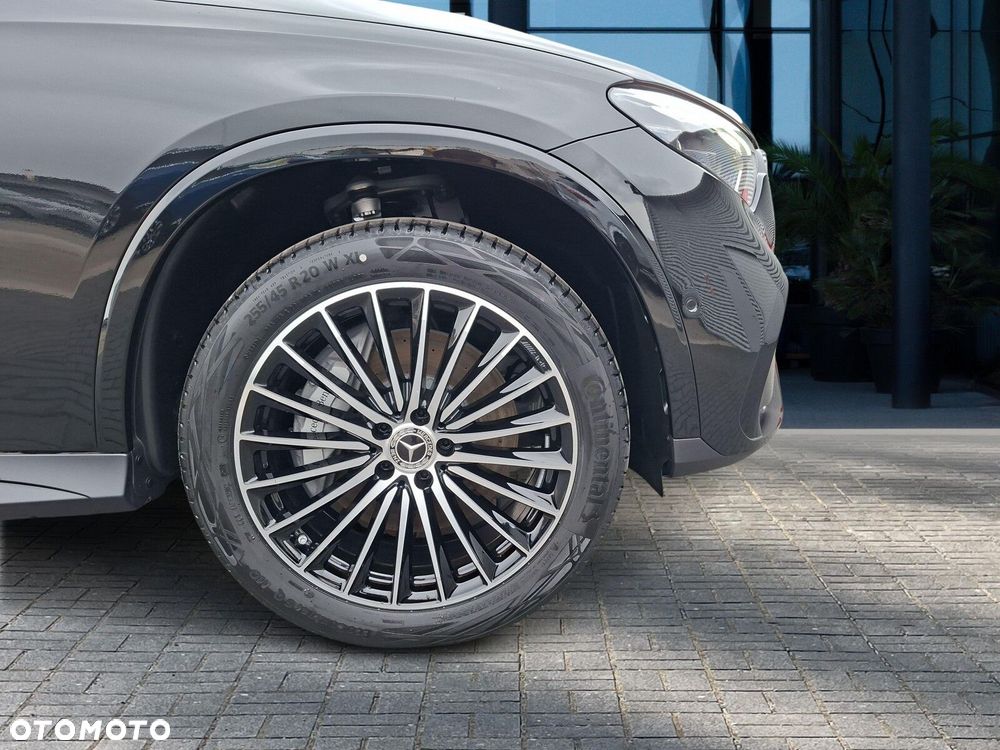 Mercedes-Benz GLC - 16