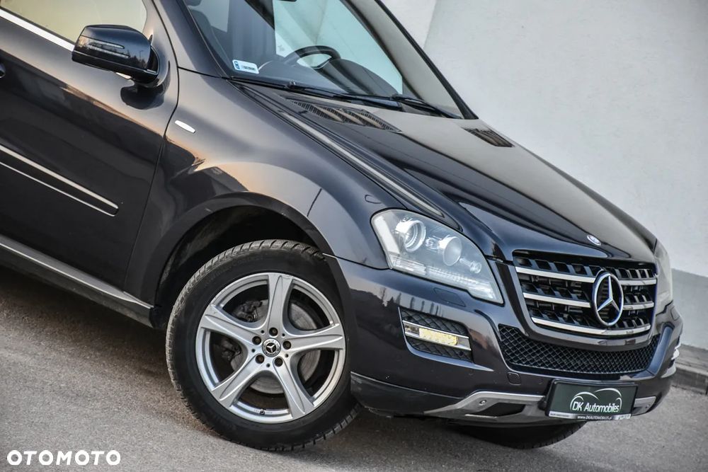 Mercedes-Benz ML 300 CDI 4Matic 7G-TRONIC DPF BlueEFFICIENCY Grand Edition - 14