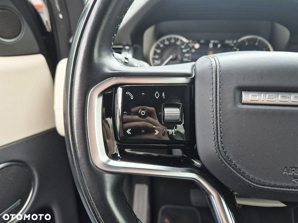 Land Rover Discovery Sport - 31