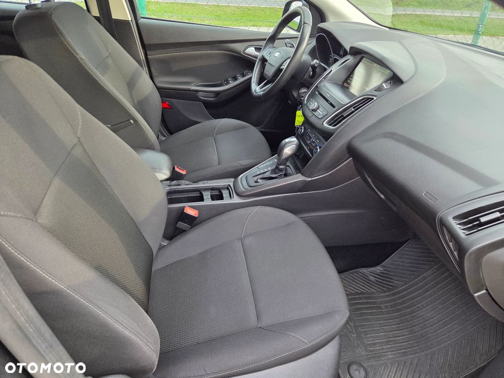 Ford Focus 1.5 TDCi DPF Start-Stopp-System Business - 11