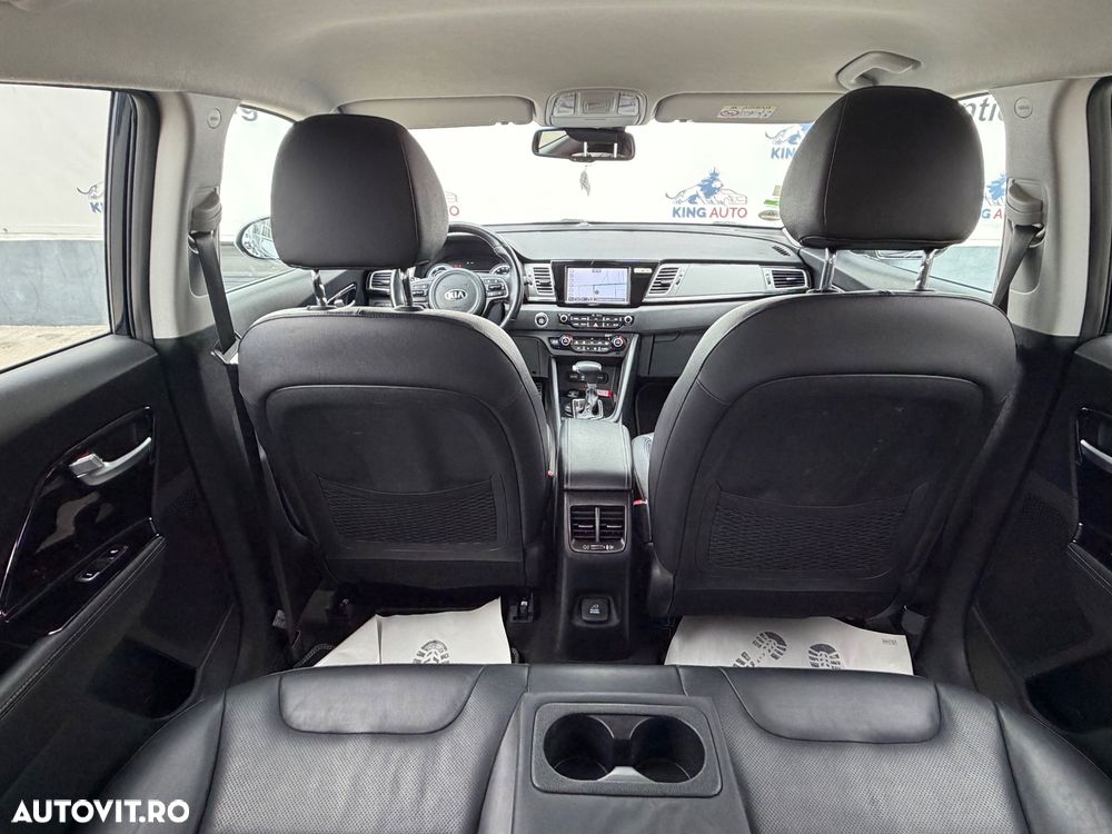 Kia Niro 1.6 GDI 2WD Aut. Spirit - 35