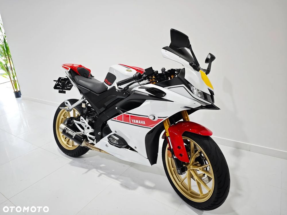 Yamaha YZF - 2