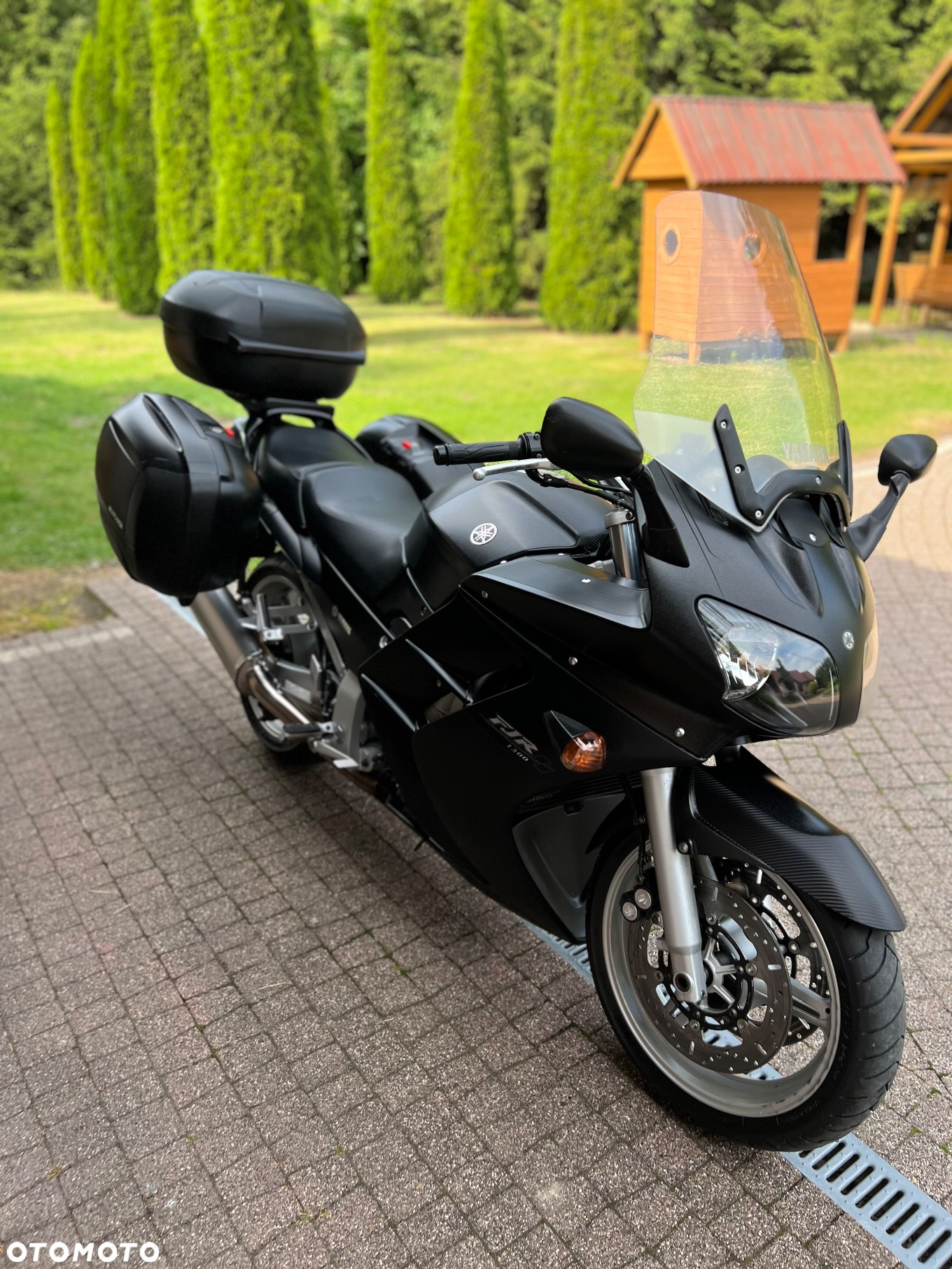 Yamaha FJR - 6