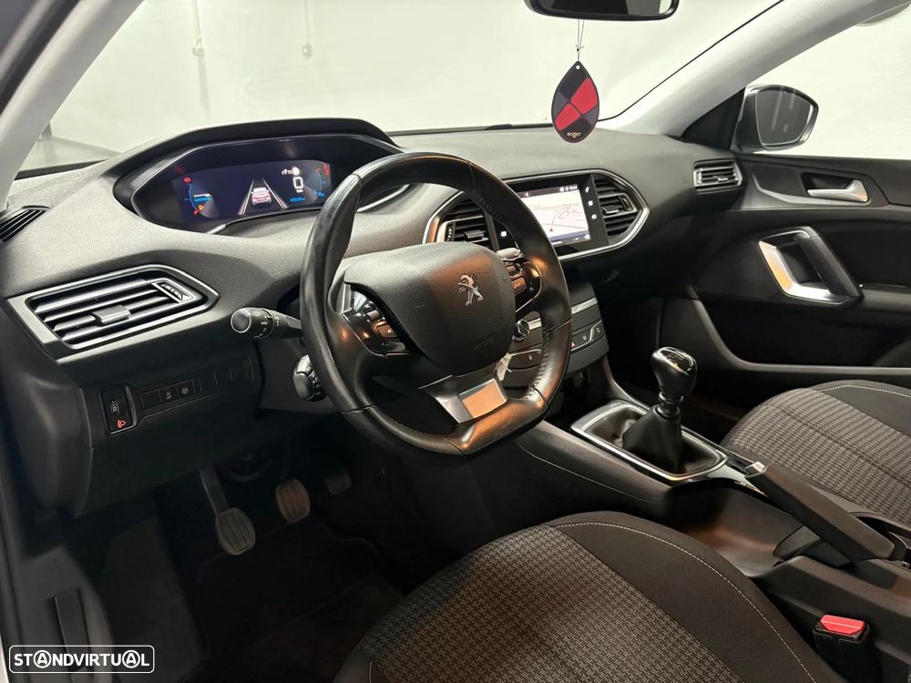 Peugeot 308 1.2 PureTech Access P.Business - 9