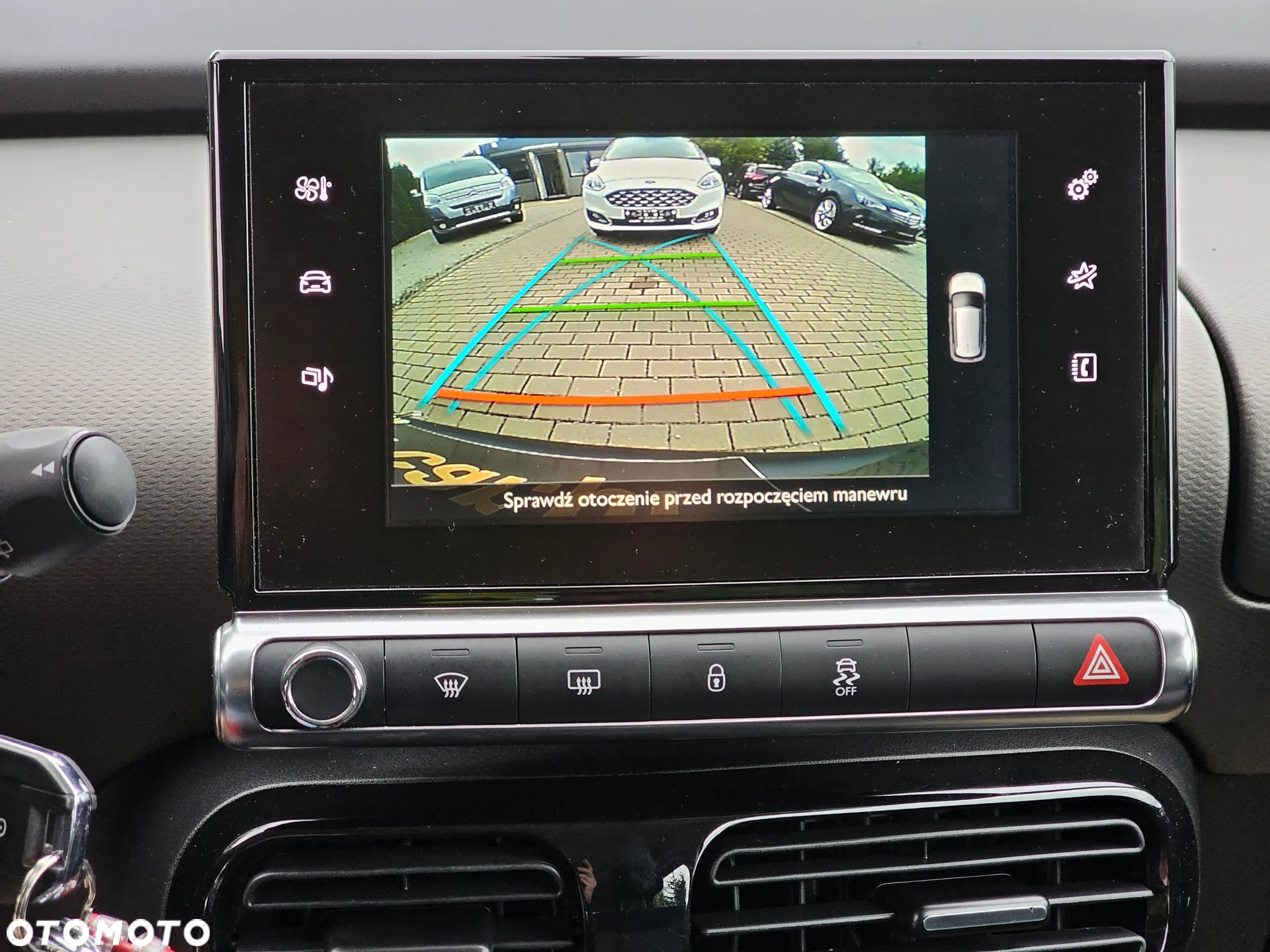 Citroën C4 Cactus 1.2 PureTech Live S&S - 22