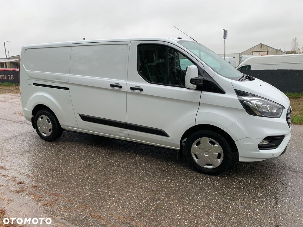 Ford Transit Custom - 10