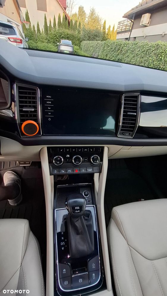 Skoda Kodiaq 2.0 TDI 4x4 L&K DSG - 10