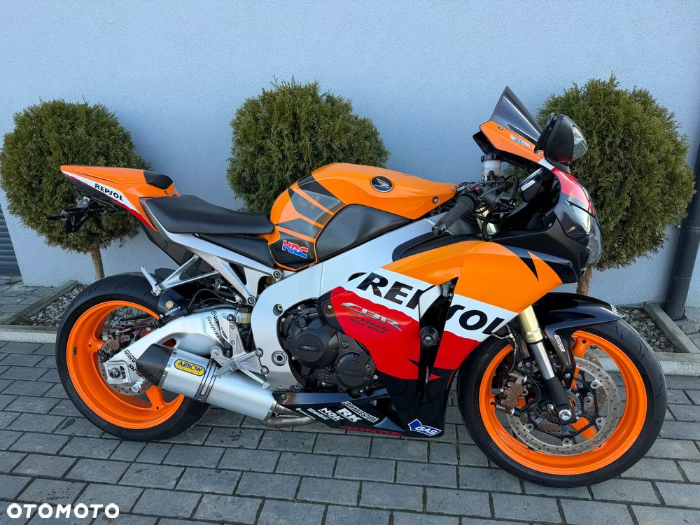 Honda CBR - 2