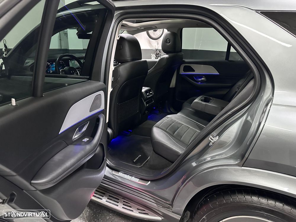 Mercedes-Benz GLE 300 d 4Matic - 6