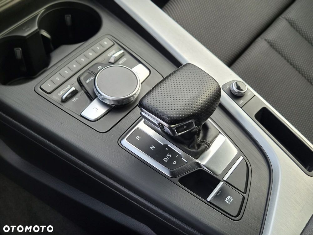 Audi A4 Limousine 2.0 TDI Quattro Sport S tronic - 2