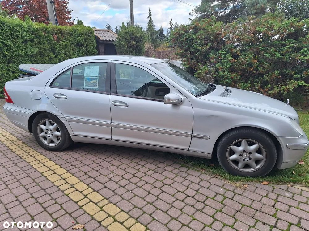 Mercedes-Benz Klasa C - 2